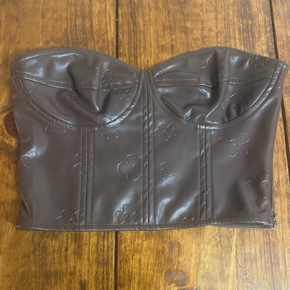 Pretty Garage leather crop top - Picture 1 of 4